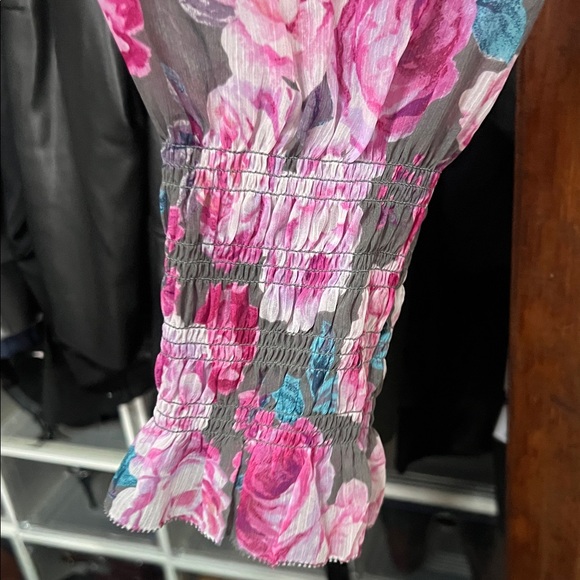 Torrid Pink and Gray Floral Blouse - Picture 3 of 3